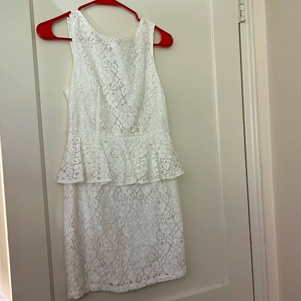 Forever 21 white lace dress size: S